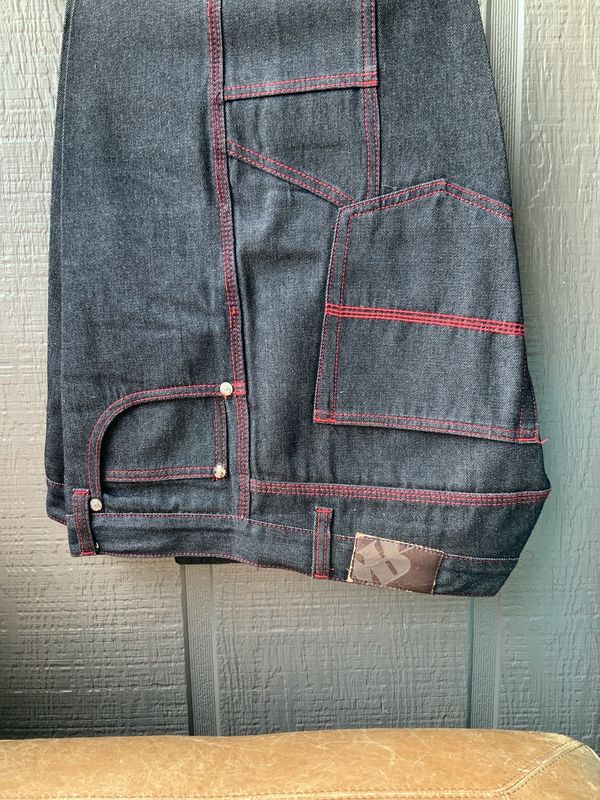 Black Pants Red Sewing sz 40x32