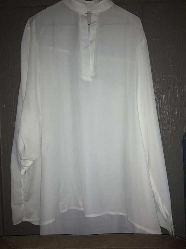 White Long V Cut Long Sleeve Shirt sz 5x