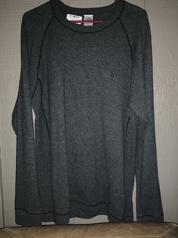 North Face Sweater sz Large