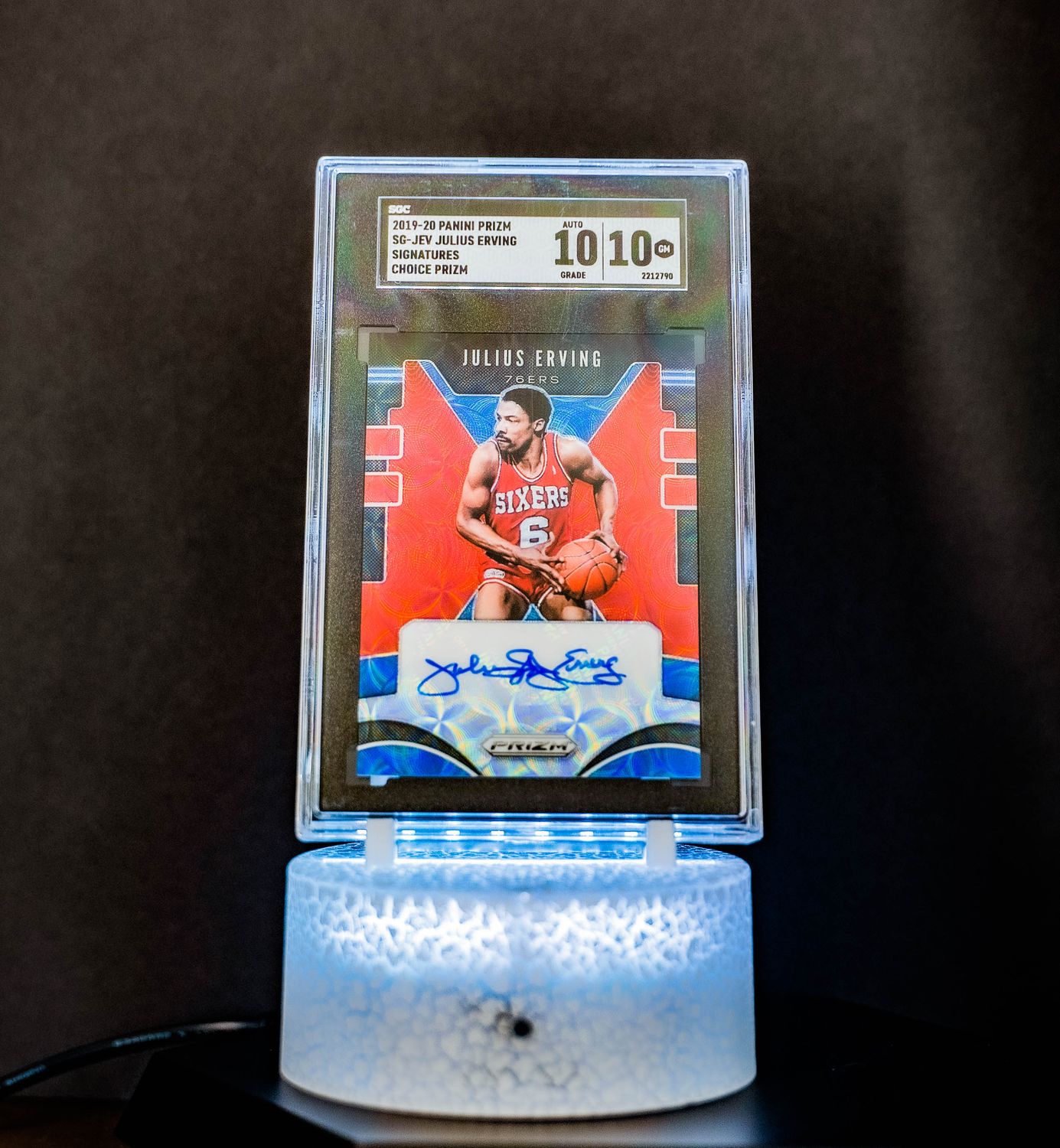 2019-20 Panini Prizm Red Signatures Julius Erving #SG-JEV (SGC Card GEM MT 10, Auto 10 SGC: #2212790)