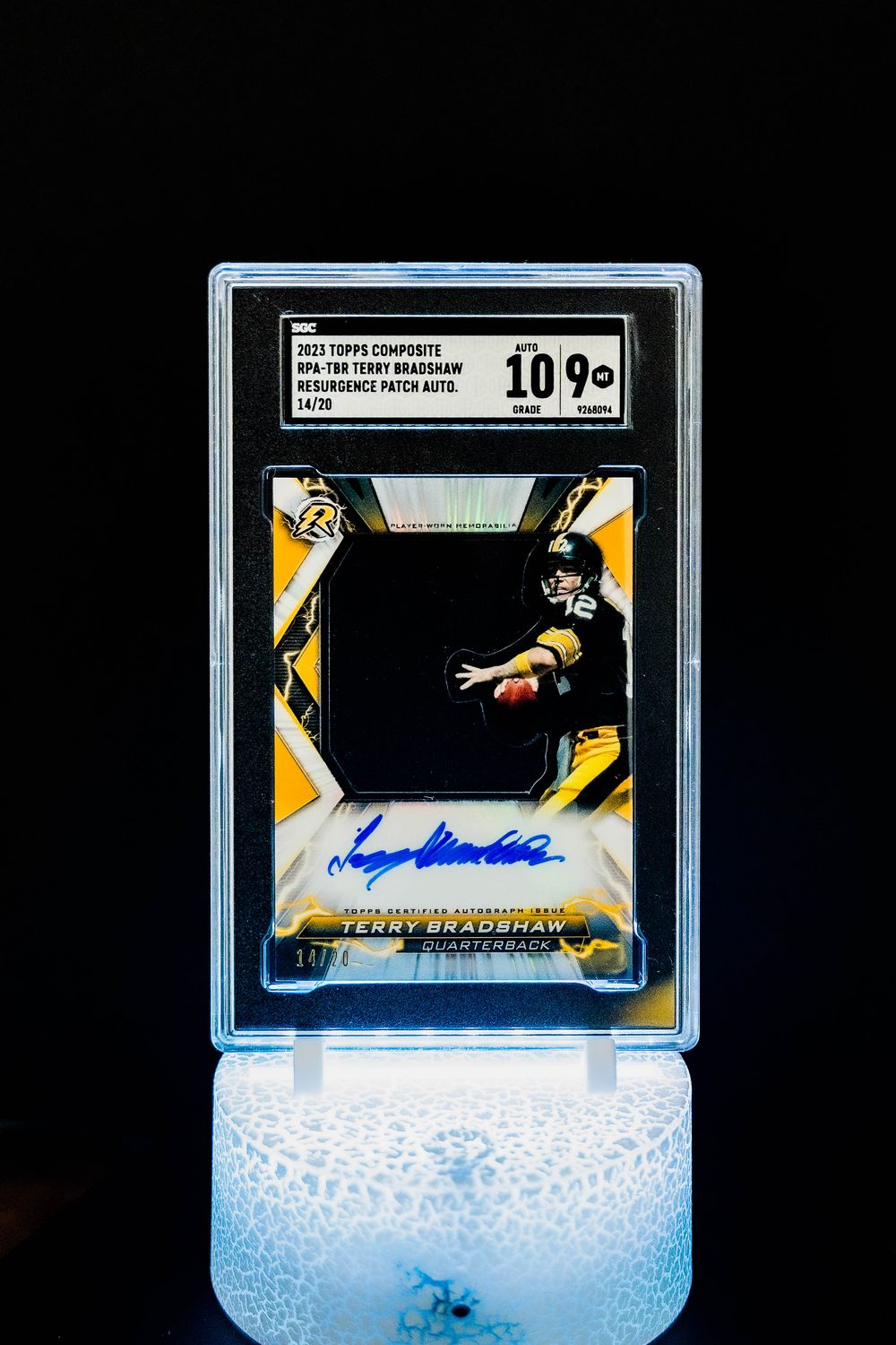 2023 Topps Composite Resurgence Patch Autographs Terry Bradshaw (SN: 14/20) #RPA-TBR (SGC Card Mint 9, Auto 10 SGC: #9268094)