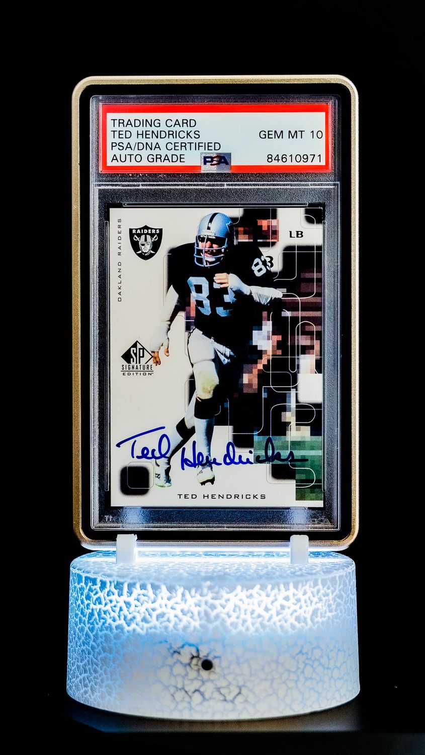 1999 Upper Deck SP Signatures Ted Hendricks Auto #TH (PSA GEM MT 10 Auto Grade PSA: #84610971)