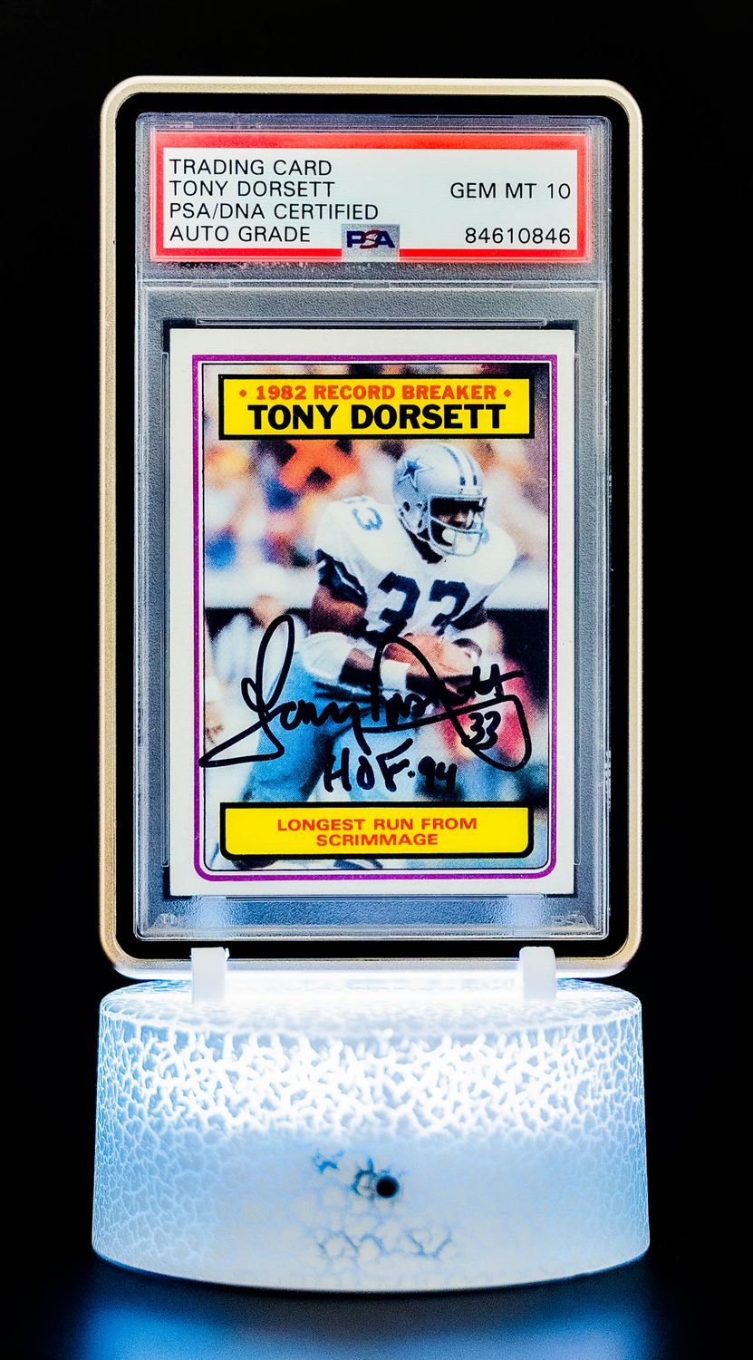 1983 Topps (Longest Run From Scrimmage) Tony Dorsett Auto #2 (PSA GEM MT 10 Auto Grade PSA: #84610846)