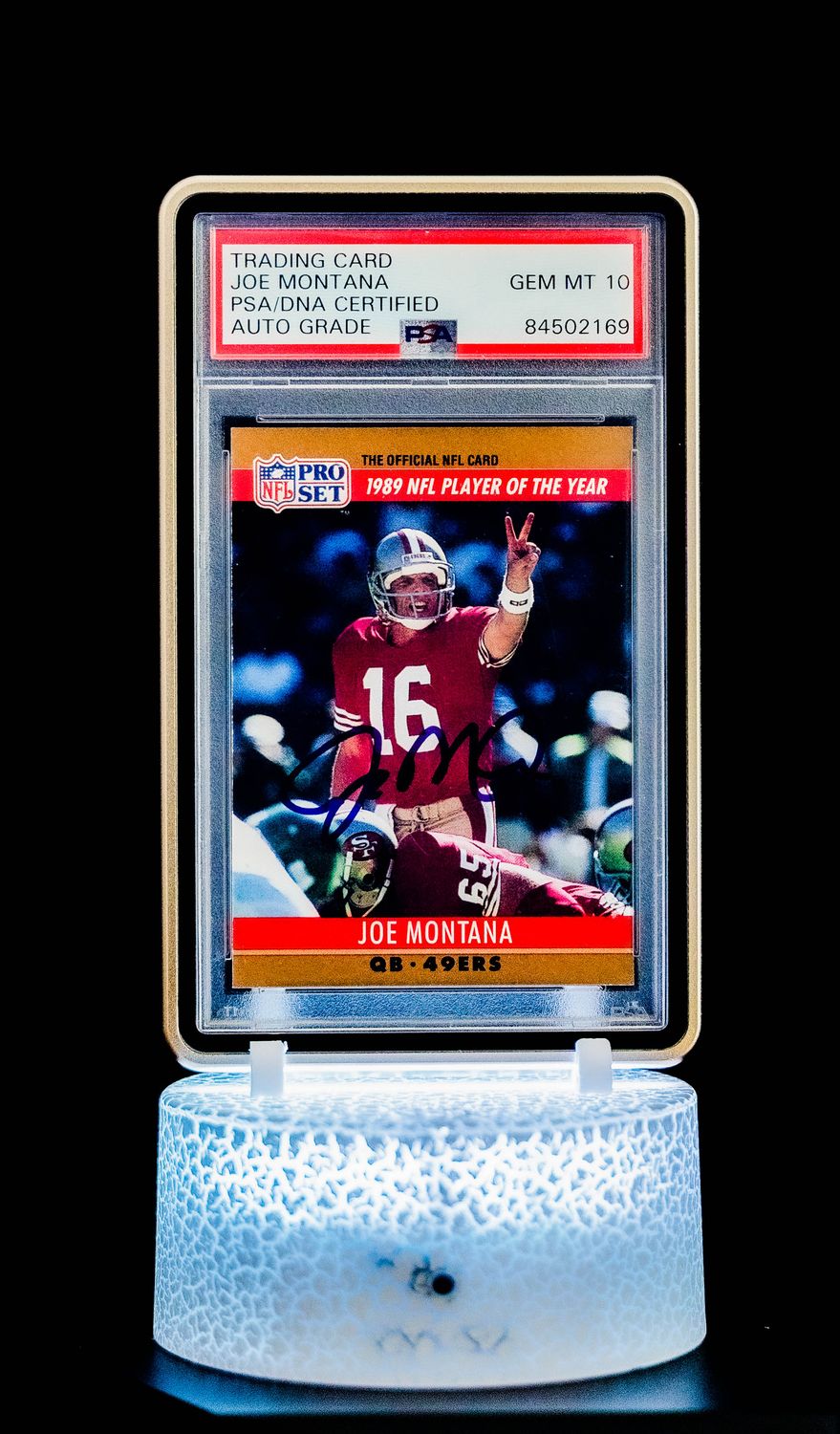 1990 Pro Set (1989 Player of the year) Joe Montana Auto #2 (PSA GEM MT 10 Auto Grade PSA: #84502169)