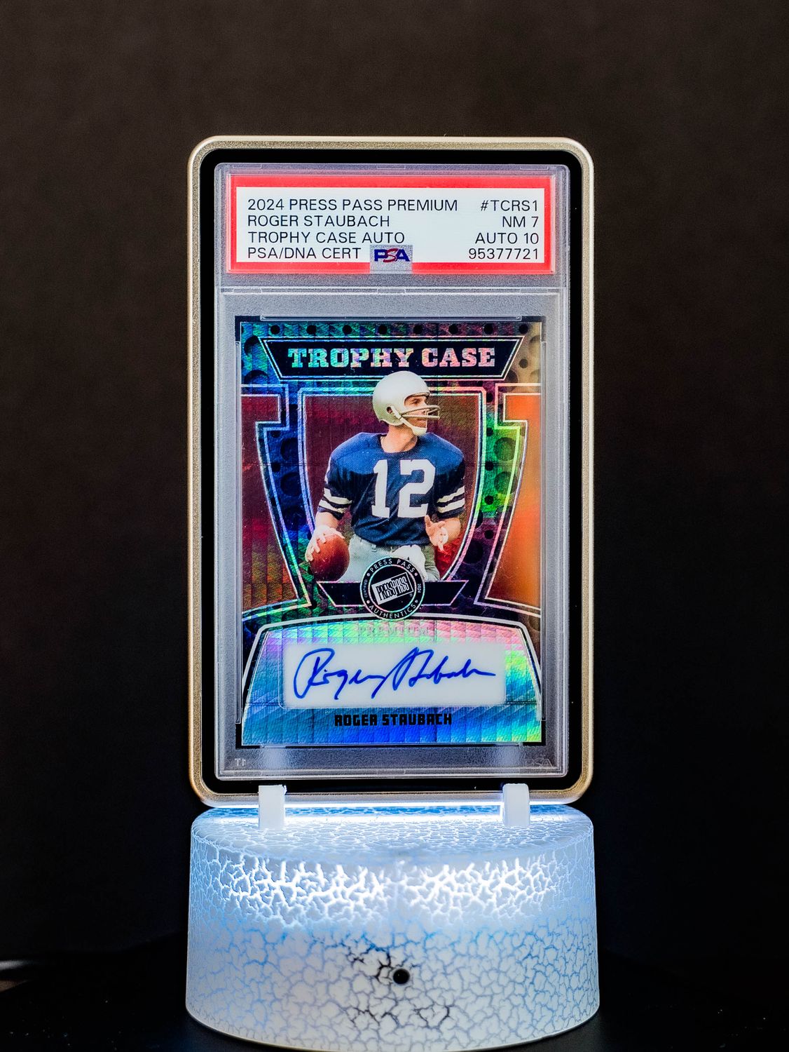 2024 Press Pass Premium Trophy Case Auto Roger Staubach (SN: 20/25) #TCRS1 (PSA Card NM 7, Auto 10 PSA: #95377721) (POP 1)
