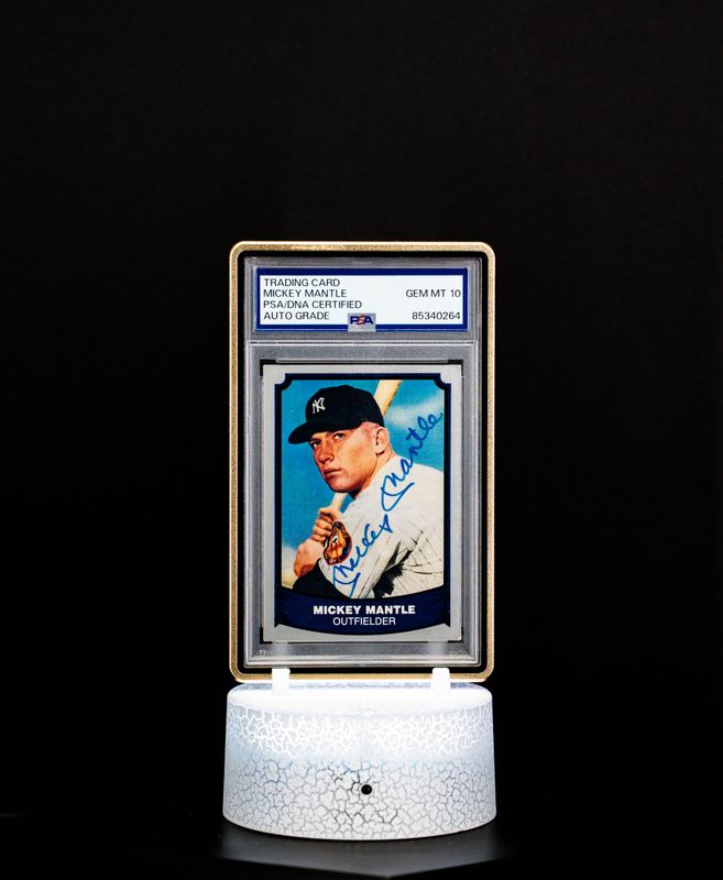 1988 Pacific Baseball Legends Mickey Mantle #7 PSA Auto 10 (GEM MT)