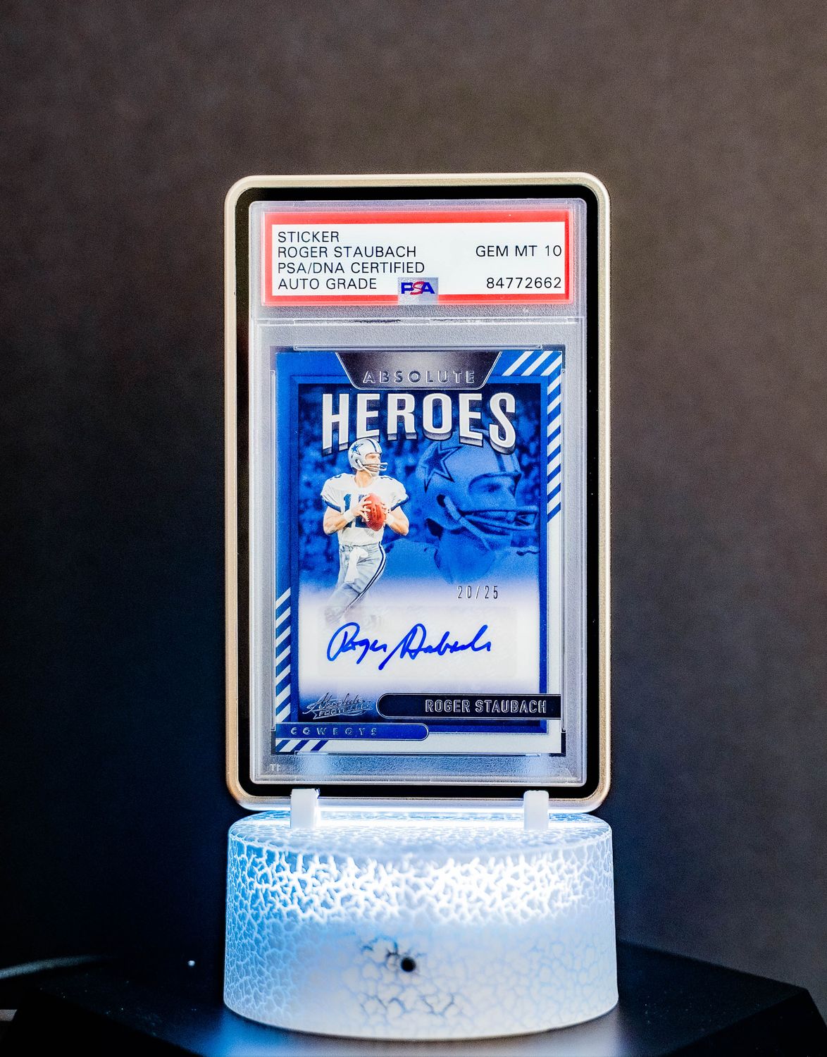2021 Panini Absolute Heroes Roger Staubach #AH2 (SN: 20/25) PSA Auto GEM MT 10