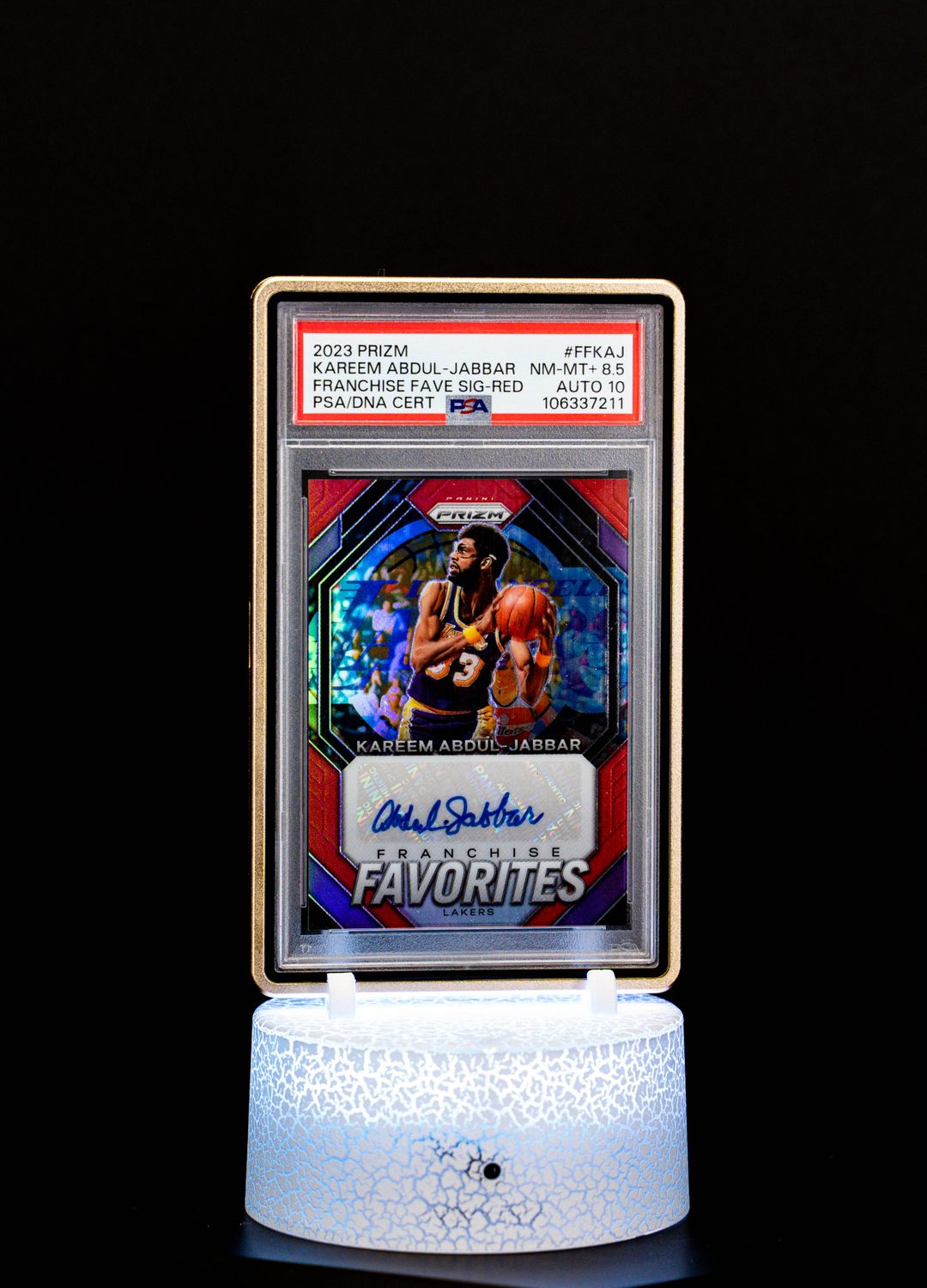 2023 Prizm Franchise Favorites Red Auto Kareem Abdul-Jabbar PSA 8.5 Auto 10 #FFKAJ
