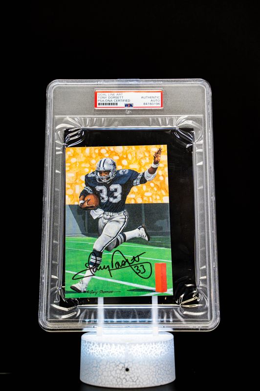 1994 H.O.F. Cards Hall of Fame Signature Series Tony Dorsett Auto (SN: 3157/5000) Large Sized Card