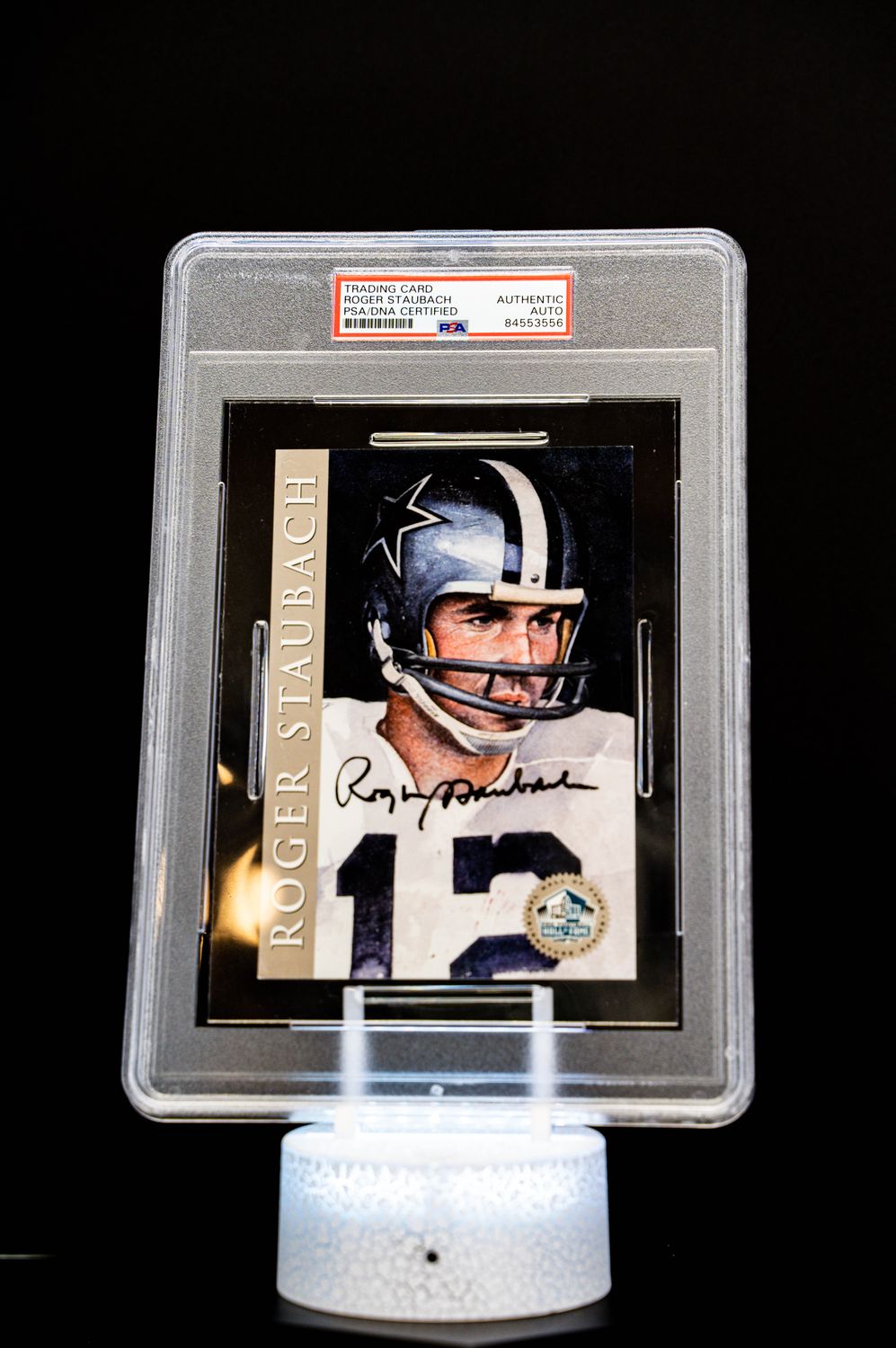 1998 H.O.F. Cards Hall of Fame Signature Series Roger Staubach Auto (SN: 450/2500) Large Sized Card