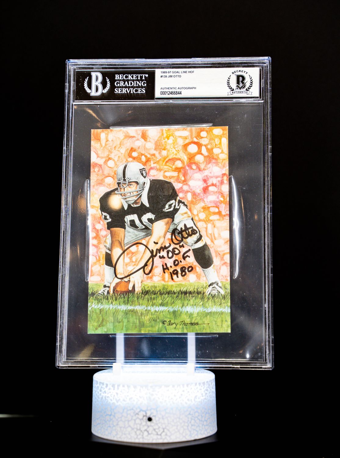 1993 H.O.F. Cards Hall of Fame Signature Series Jim OttoAuto (SN: 2483/5000) Large Sized Card (BGS Authentic Auto BGS: #00012466844)