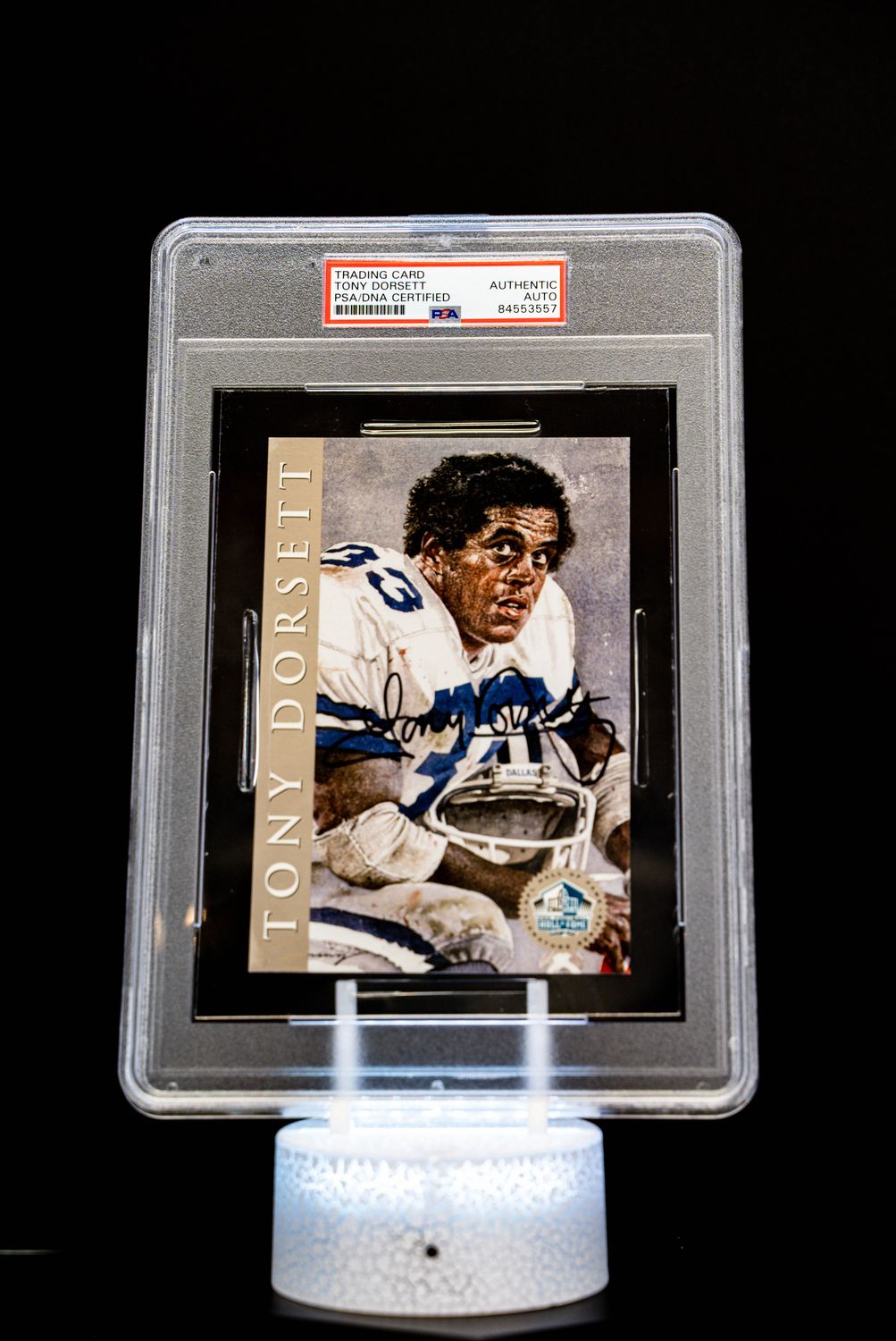 1998 H.O.F. Cards Hall of Fame Signature Series Tony Dorsett Auto (SN: 2032/2500) Large Sized Card