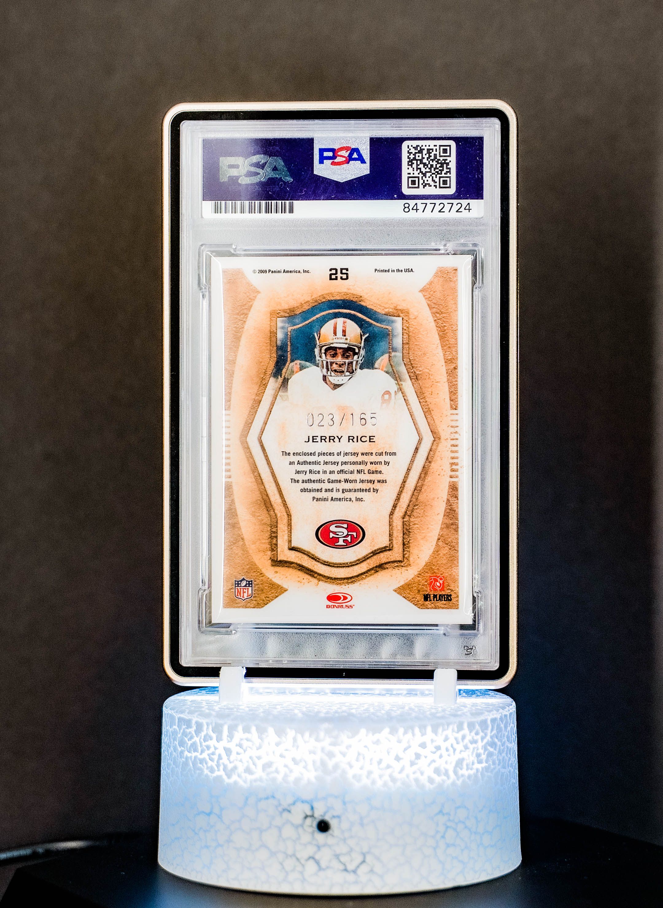 2009 Donruss Threads Gridiron Kings Jerry Rice #25 (SN: 023/165) PSA Auto GEM MT 10