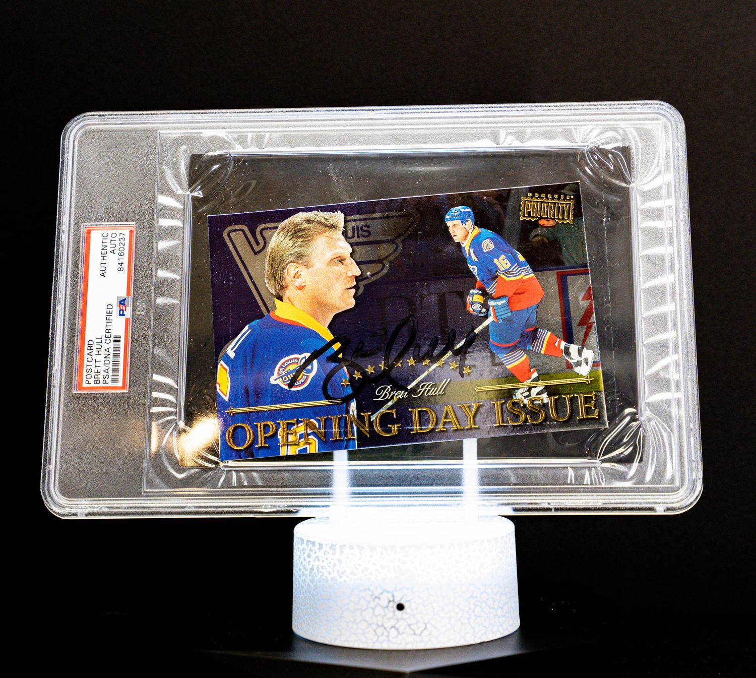 Donruss Priority Opening Day Issue Brett Hull Autographed Oversized Postcard – SN: 1/1000 – PSA/DNA Certified Auto – Limited Edition