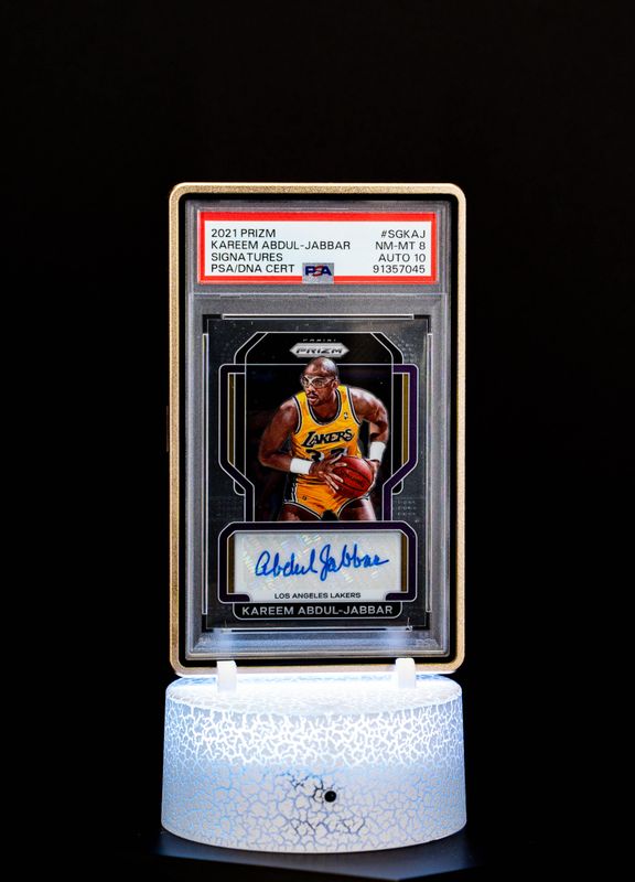 2021 Prizm Signatures Kareem Abdul-Jabbar Auto PSA NM-MT 8 Auto 10 #SGKAJ