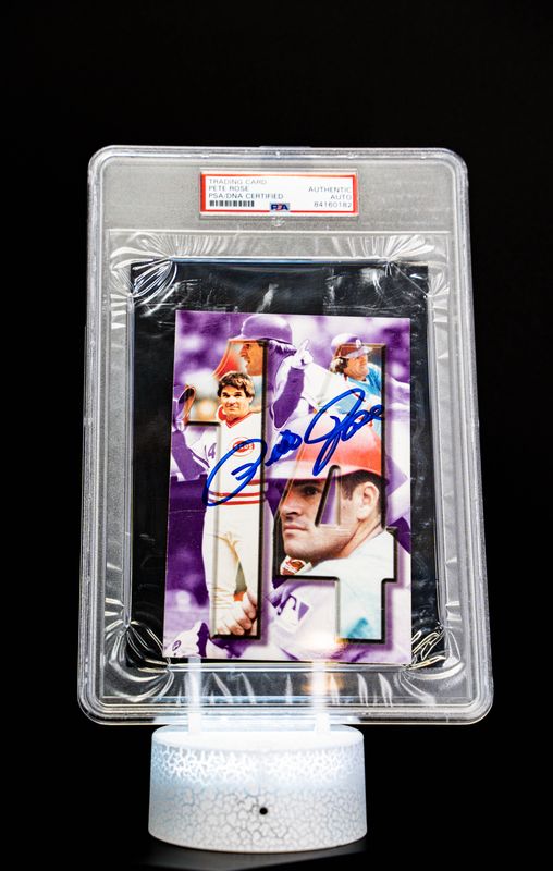 Ball Park Cafe Autographed Card, Pete Rose