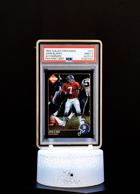 1992 Collector's Edge Autograph John Elway PSA Mint 9 Auto 8 #37