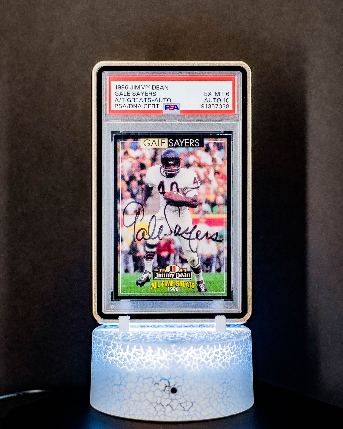 1996 Jimmy Dean All-Time Greats Autographs Gale Sayers (No #) (POP 1) PSA EX-MT 6, Auto 10