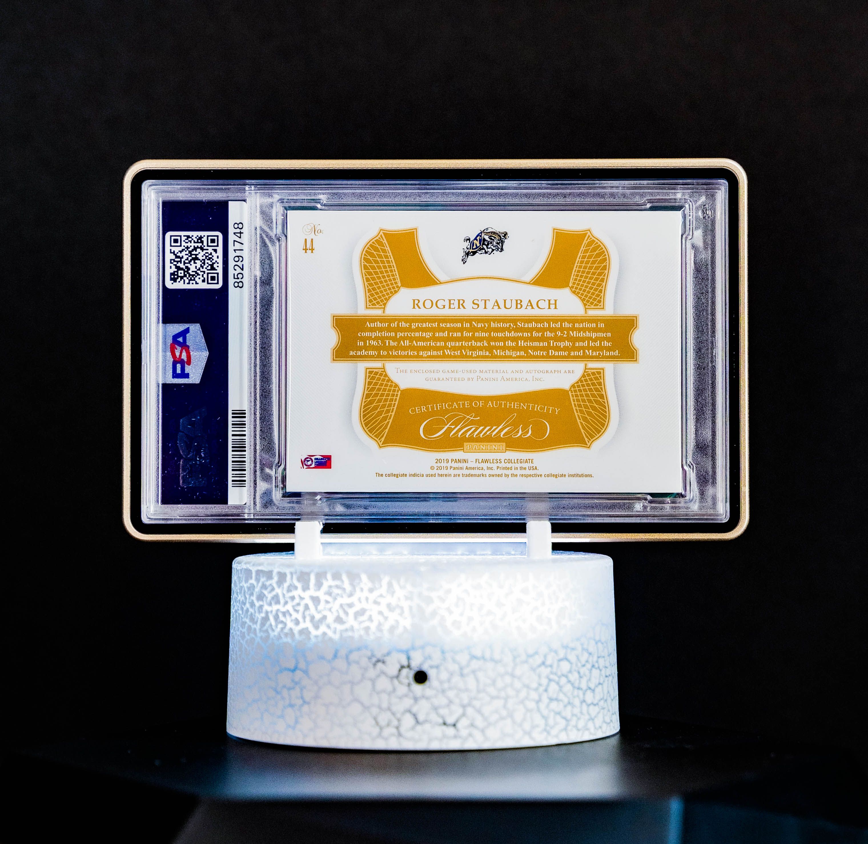 2020 Panini Flawless Collection 19 UPD-STR. Swatches Signature Gold Roger Staubach (SN: 3/10) – PSA GEM MT 10, Auto 10 (PSA Cert #85291748)
