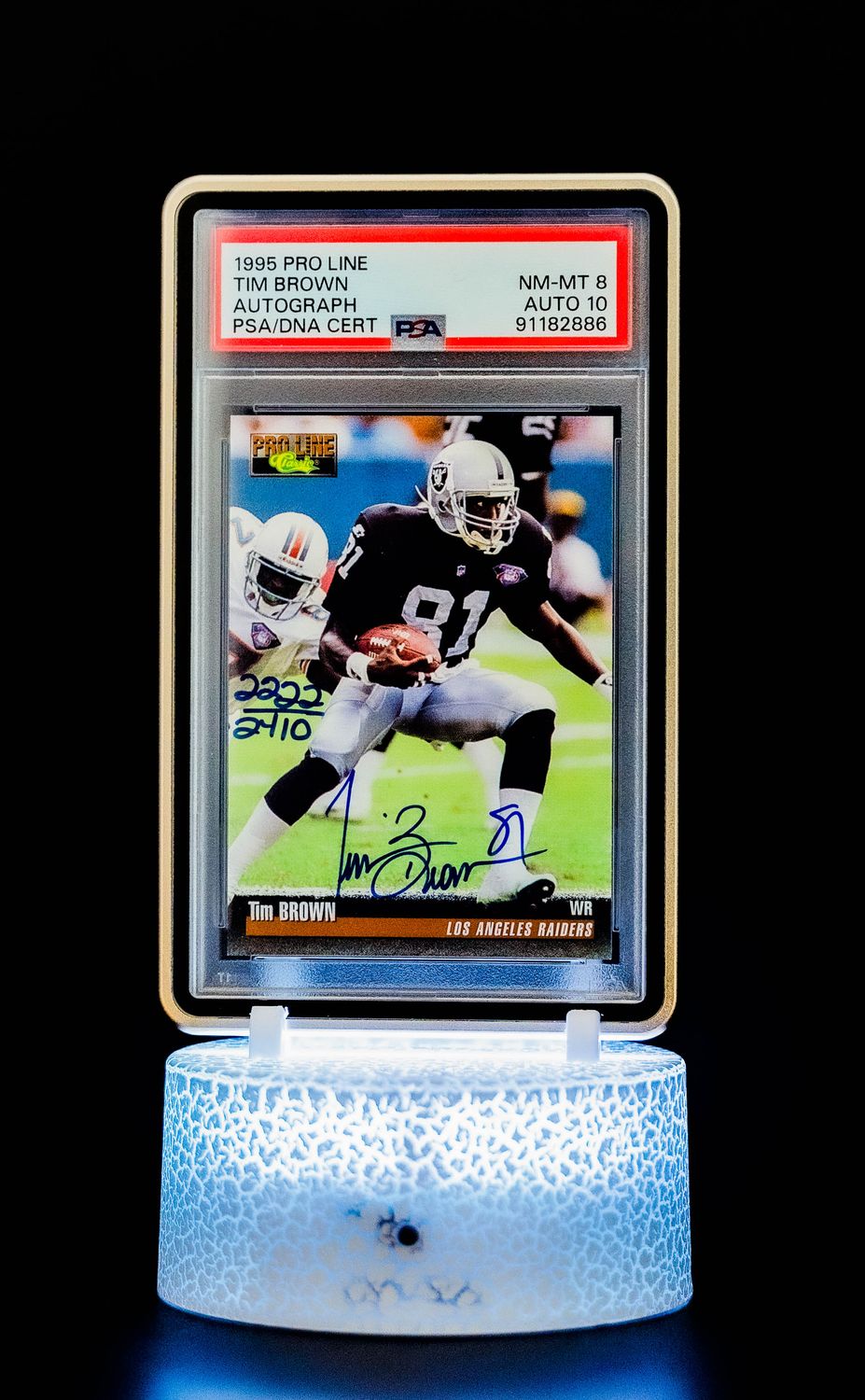 1995 Pro Line Autographs Tim Brown (No Number, SN: 2222/2410) PSA NM-MT 8, Auto 10