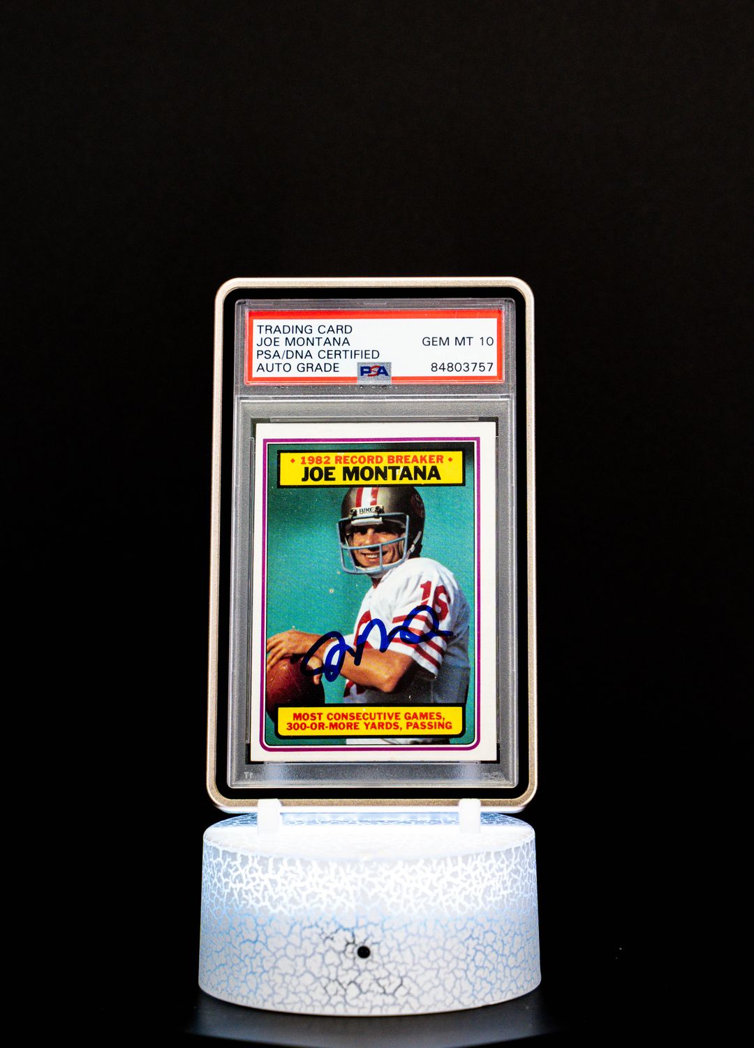 1983 Topps Record Breaker Autographed Joe Montana #4 PSA GEM MT 10, Auto 10