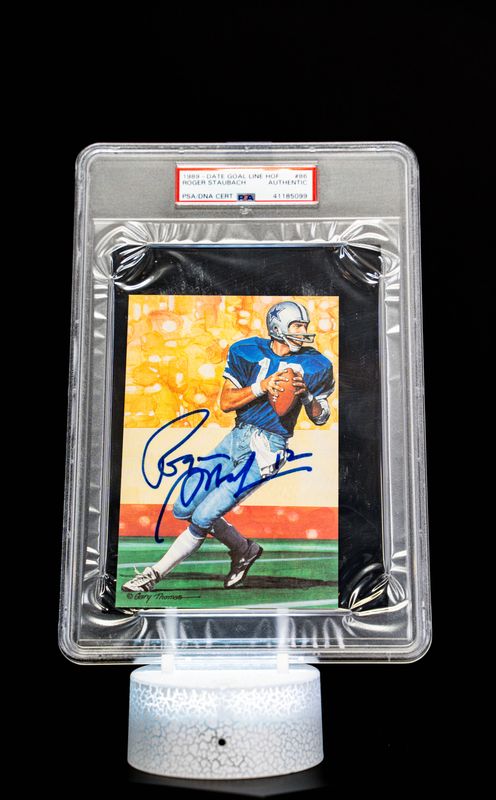 1989 H.O.F. Cards Hall of Fame Signature Series Roger Staubach Autograph (SN: 3876/5000) – PSA/DNA Certified Auto – Oversized Limited Edition