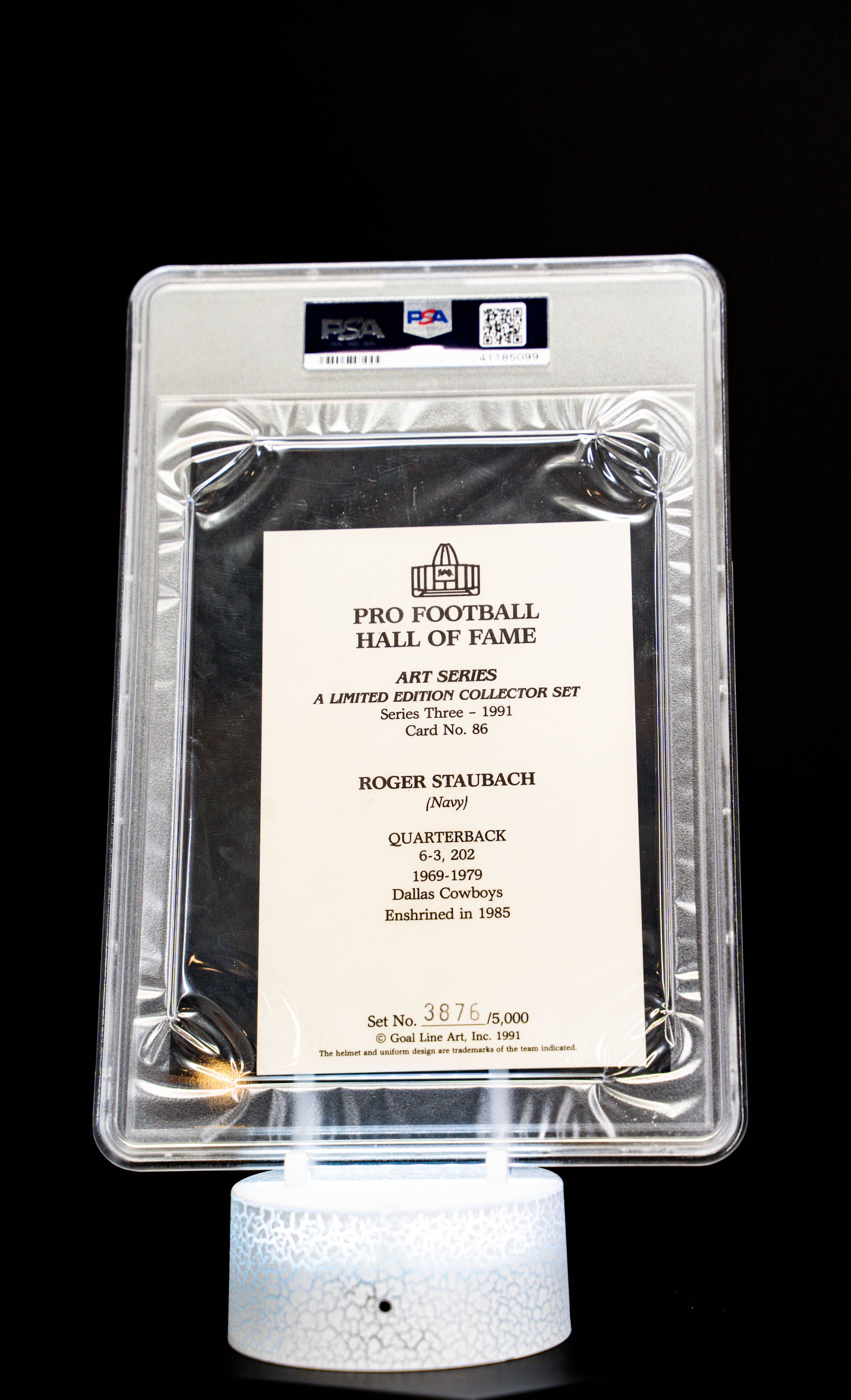 1989 H.O.F. Cards Hall of Fame Signature Series Roger Staubach Autograph (SN: 3876/5000) – PSA/DNA Certified Auto – Oversized Limited Edition