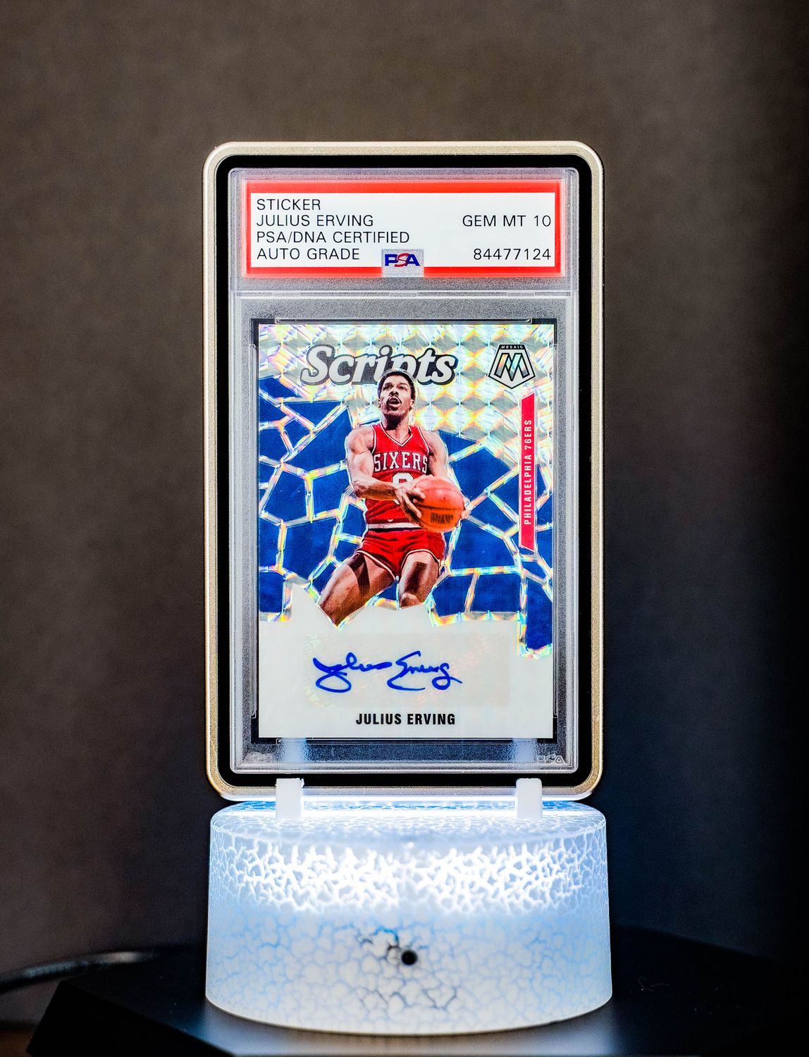 2019-20 Panini Mosaic Scripts Signatures Julius Erving #SC-JEV PSA GEM MT 10, Auto 10
