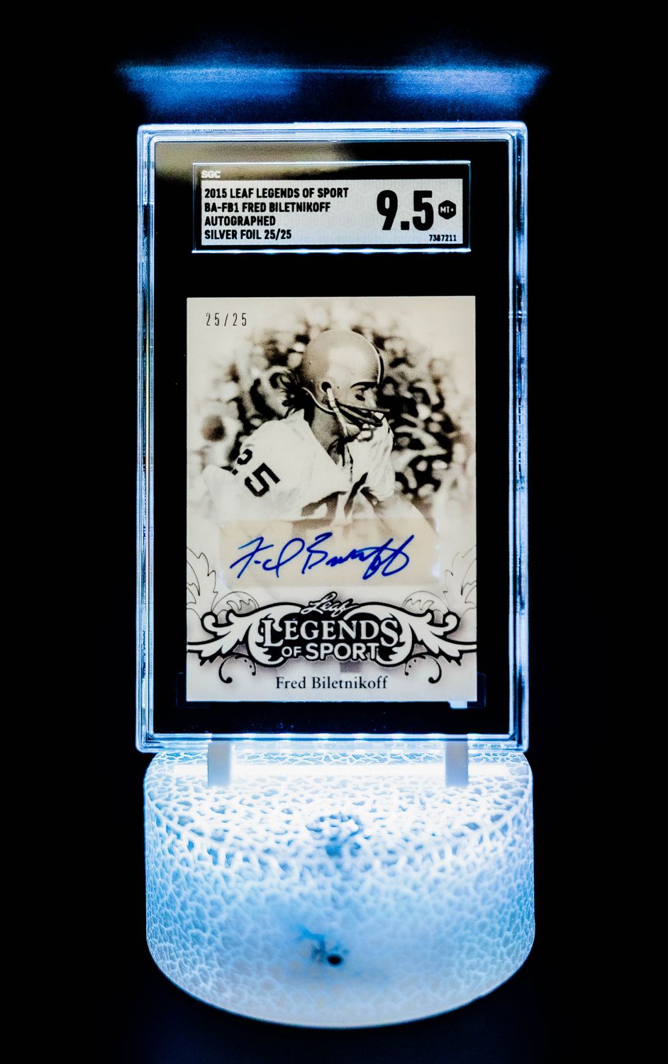 2015 Leaf Legends of Sport Autographed Silver Foil Fred Biletnikoff (SN: 25/25) #BA-FB1
