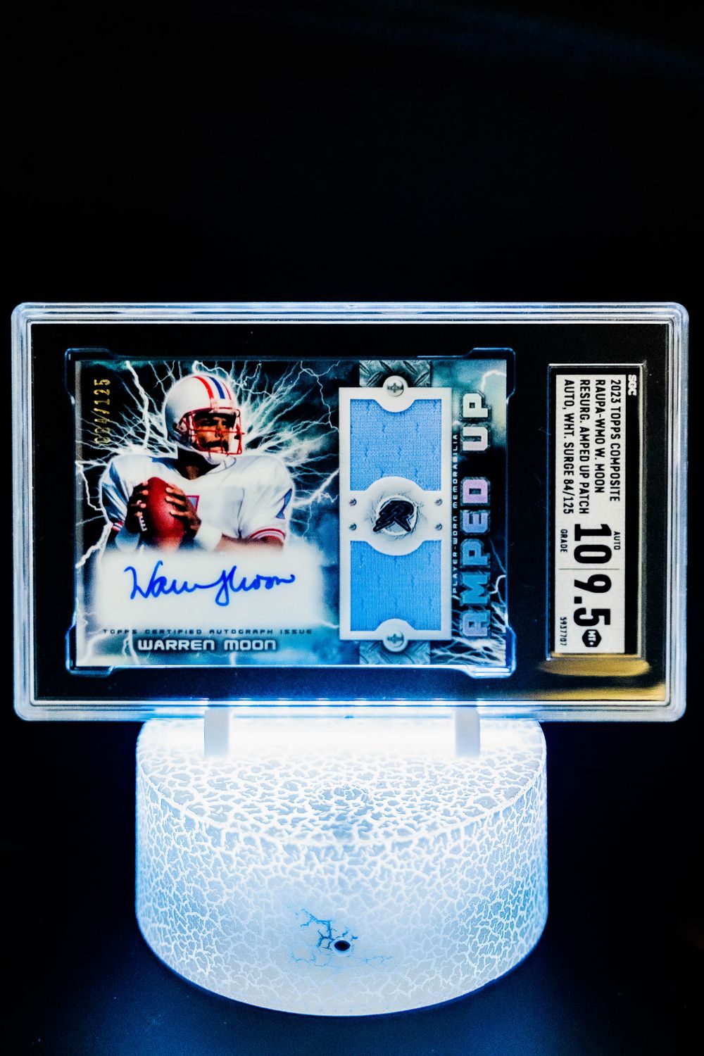 2023 Topps Composite Resurgence Amped Up Patch Autographs White Surge Warren Moon (SN: 084/125) #RAUPA-WMO