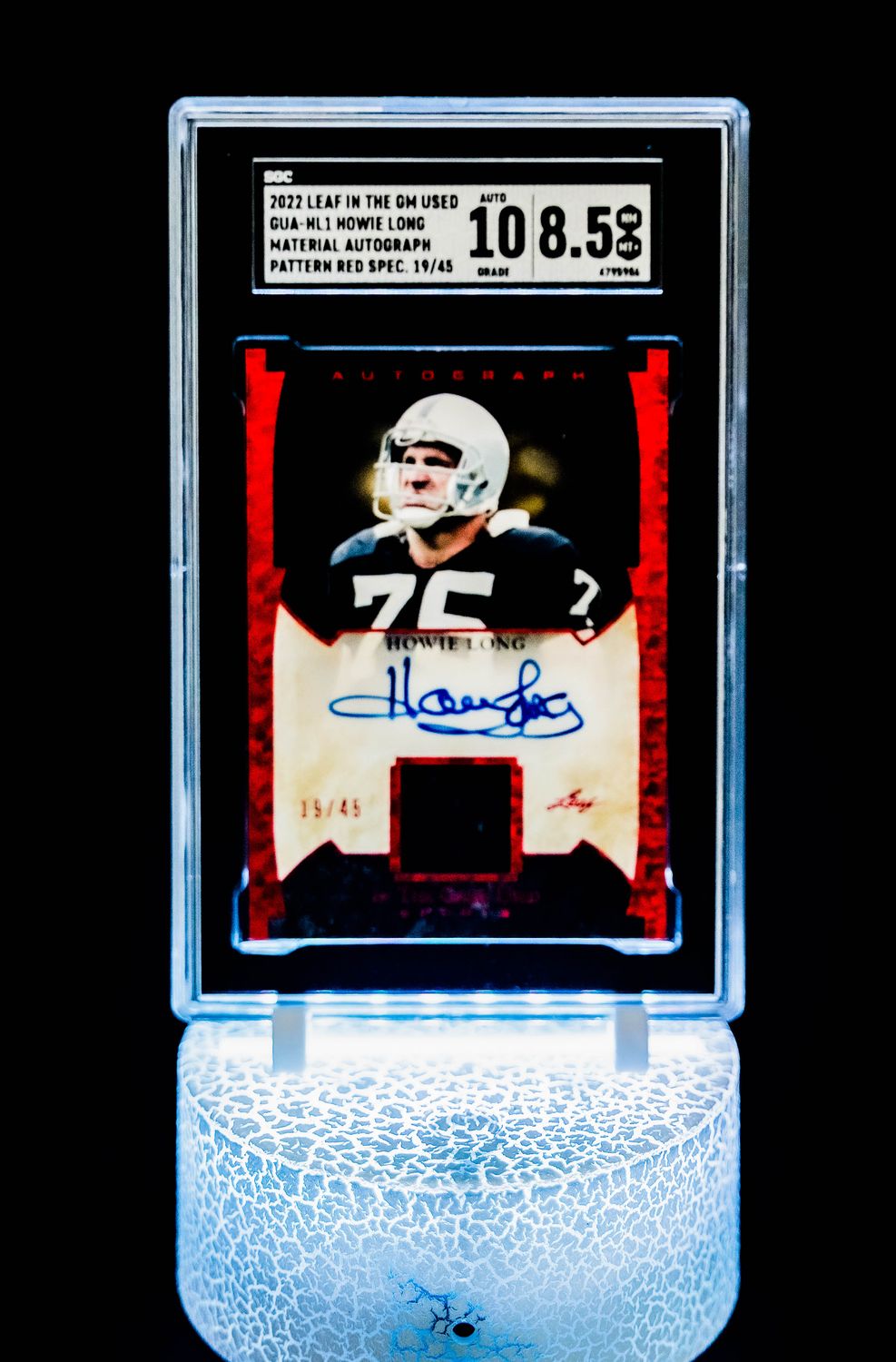 2022 Leaf In the Game Used Material Autographes Howie Long #GUA-HL1 (SN: 19/45) (SGC Card NM-MT+ 8.5, Auto 10 SGC: #4795986)