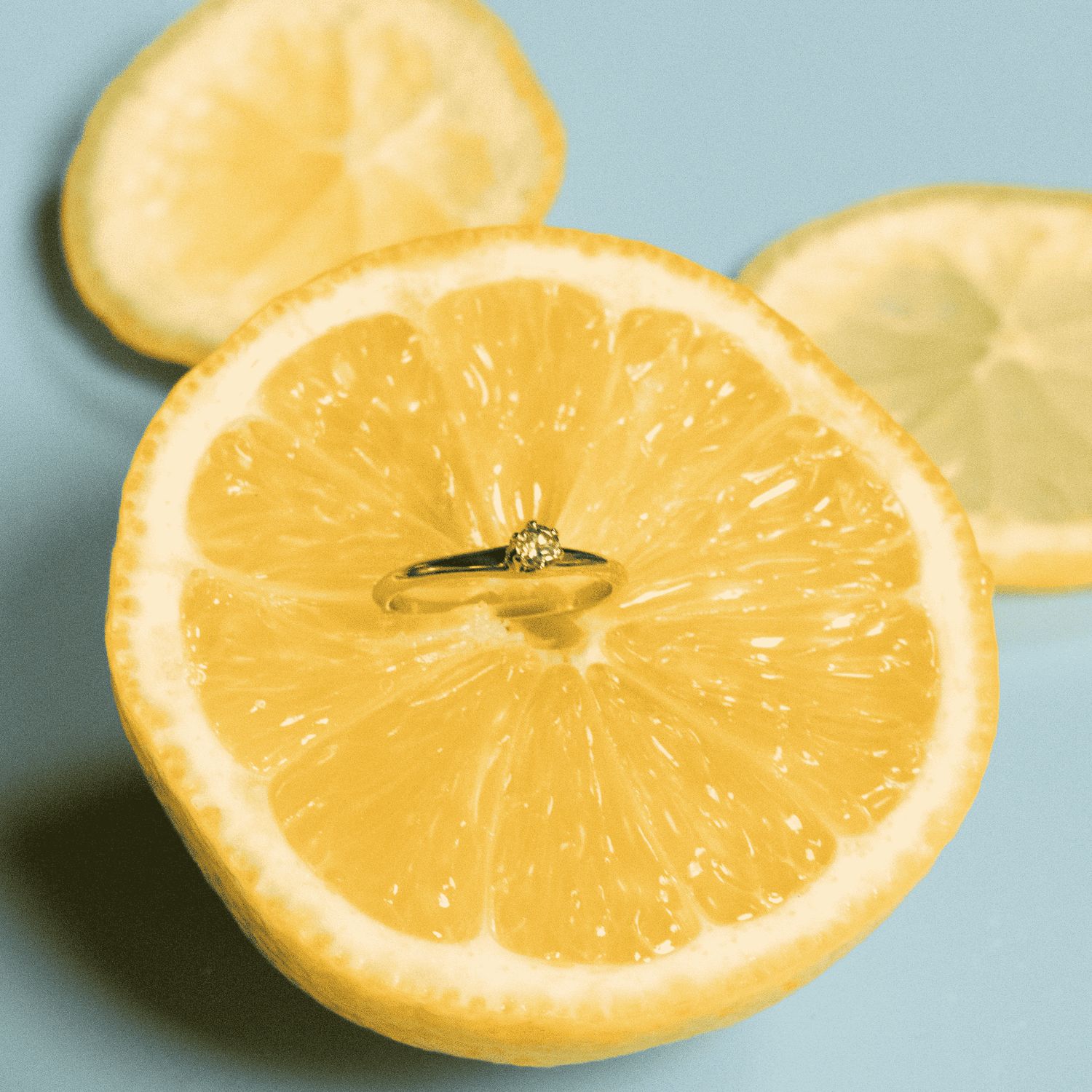 The Imogen: 14K Yellow Gold and 0.13CT Peridot Ring