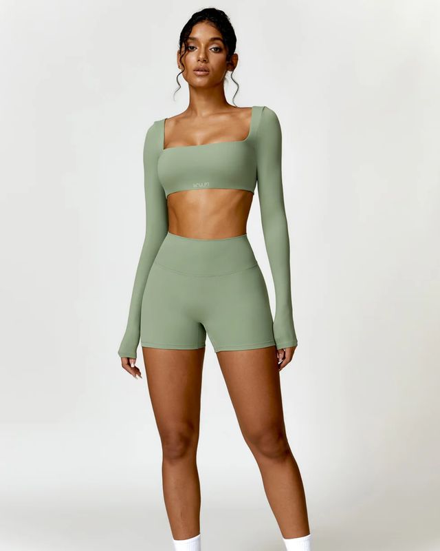 Set "Kaya" Green - Short leggings and long sleeve crop top