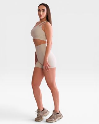 Set "Kali" Beige -sport bra and short leggin