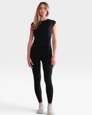 Set "Teaser" Black