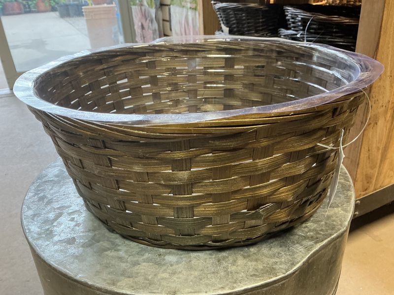 Round Wicker (lg)