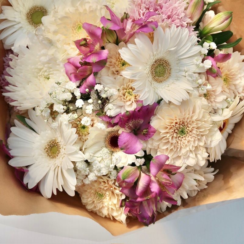 Everyday Hand Tied Bouquet Deluxe