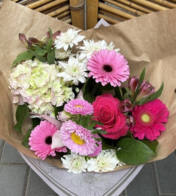 Everyday Hand Tied Bouquet Deluxe