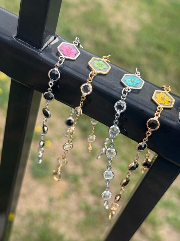 Mini Flower Bracelet