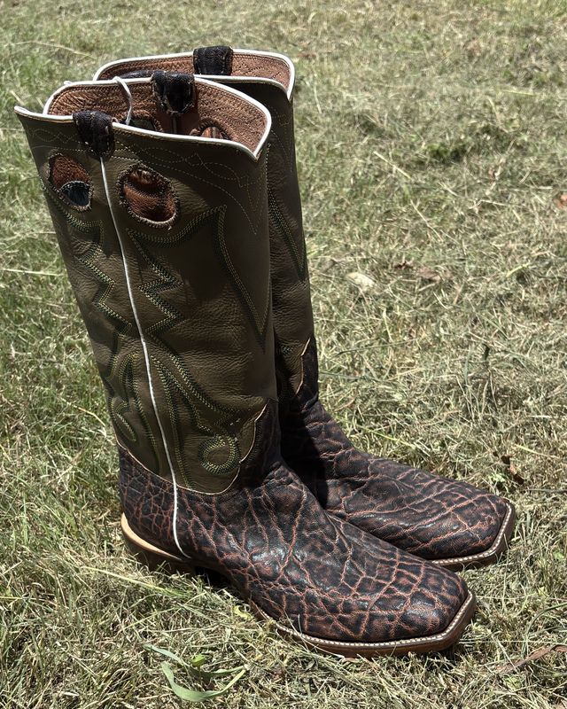 Men&#39;s Elephant Boots
