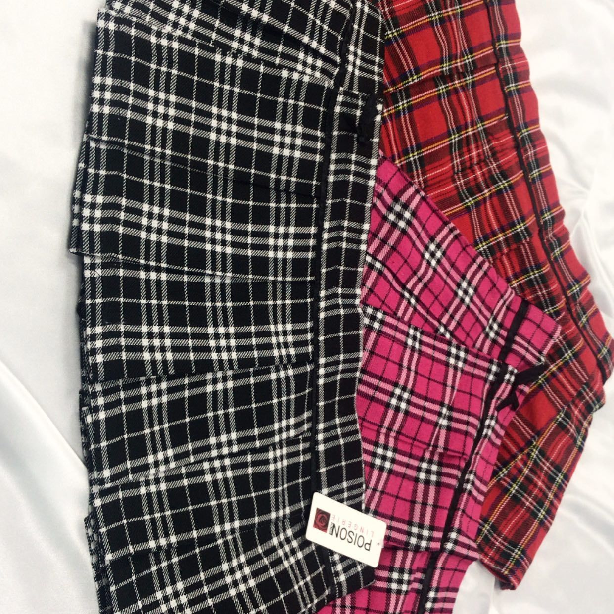 Tartan Skirt, Colour: Black, Size: 8-10