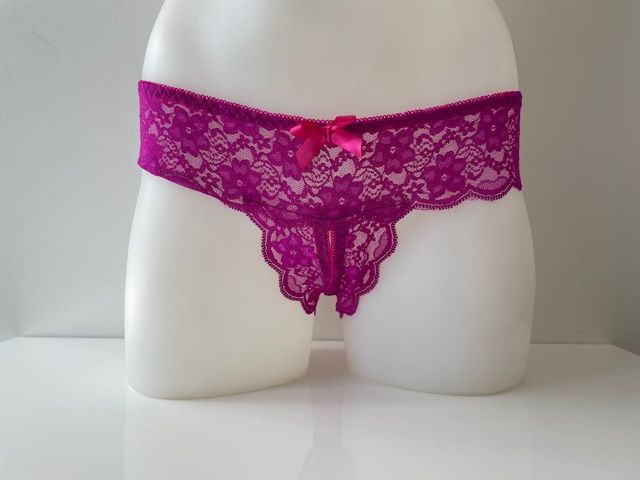 Lace Crutchless G String