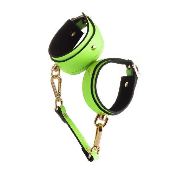 Glow In The Dark Cuffs, Colour: Green, Style: Wrist