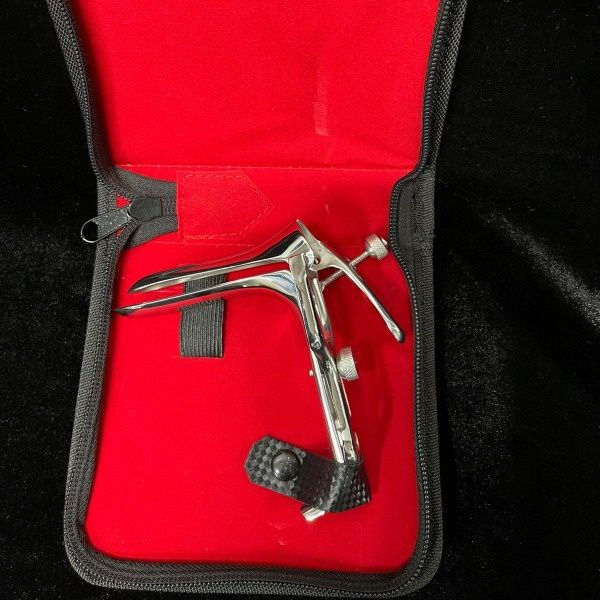 Graves Speculum, Size: Small