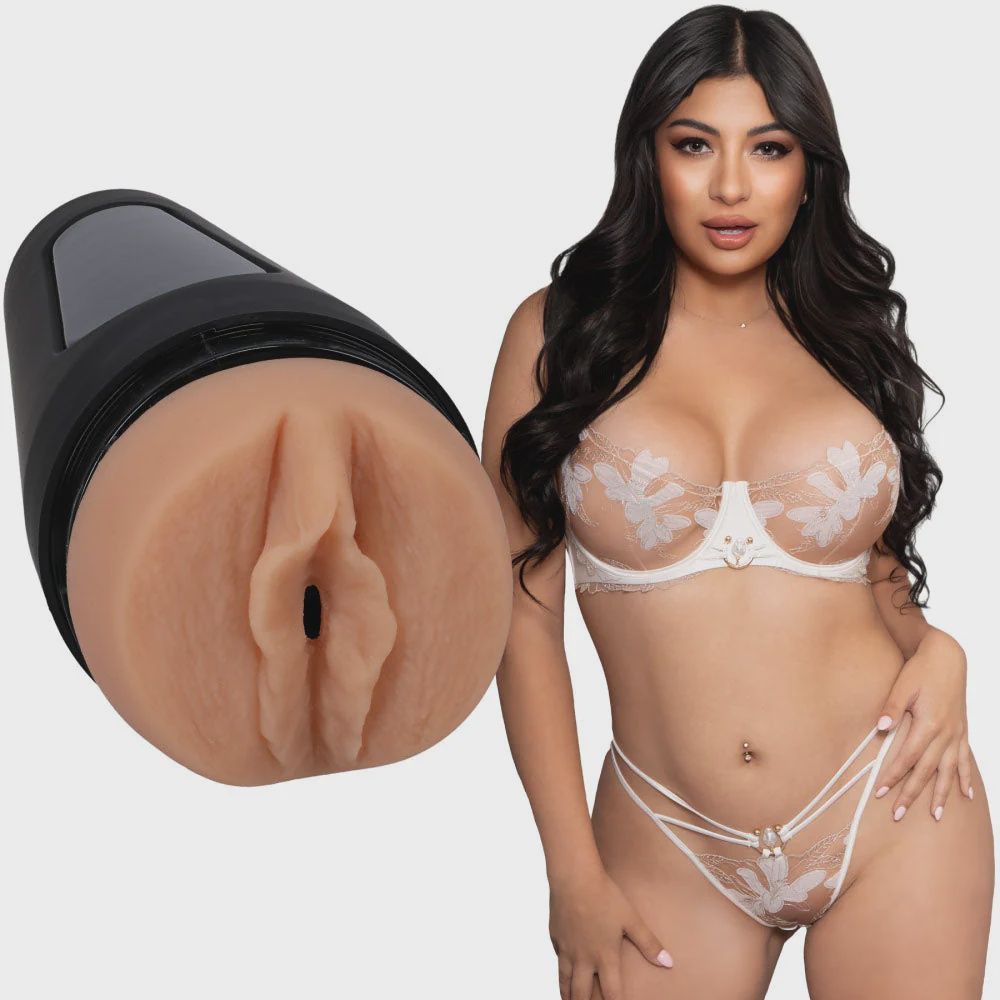 Main Squeeze Vagina Stroker