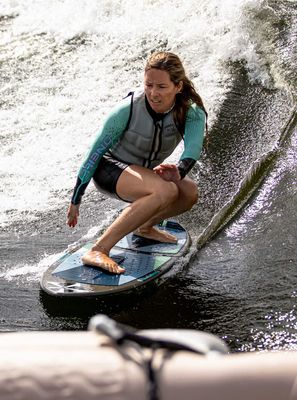 24 Ladies Comp Vest Light Grey