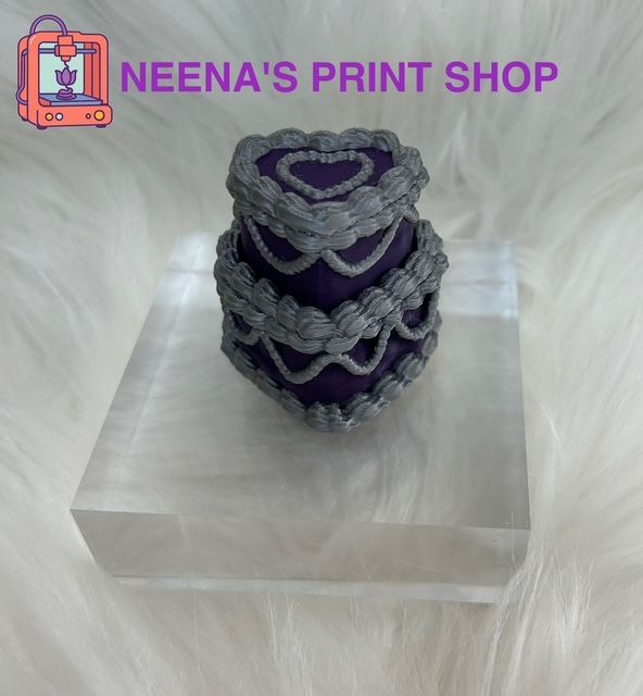 Pure Plum! Cake Clicker