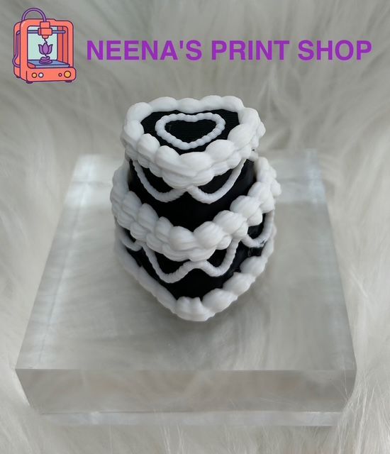 Black Tie! Cake Clicker