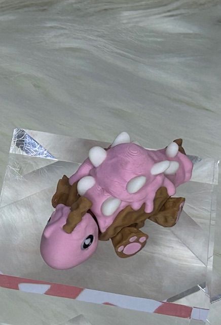 Strawberry Ice Cream Waffle Cone Dino Flexi (No Keychain)