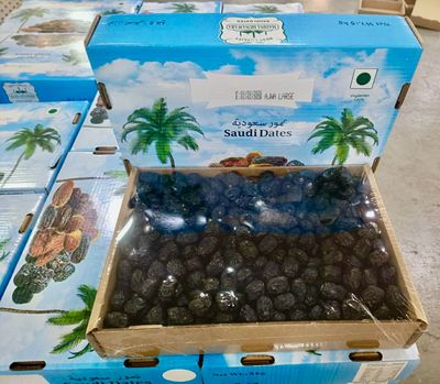 AJWA DATES BOX (5kgs)